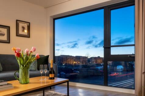 APt 207_ DUSK 290...