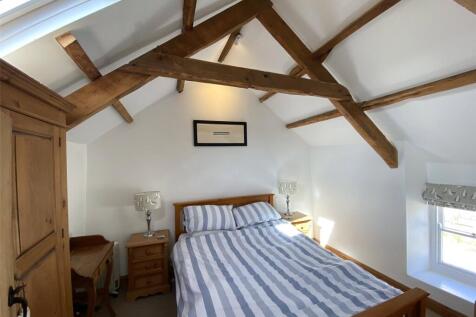 Master Bed 1