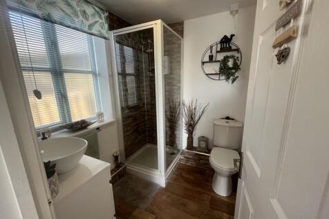 Gound Floor En Suite