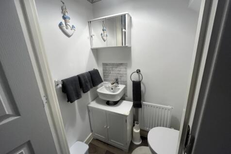 Ground Floor Wc