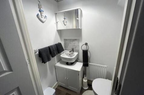 Ground Floor Wc