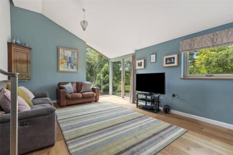 Main House Lounge