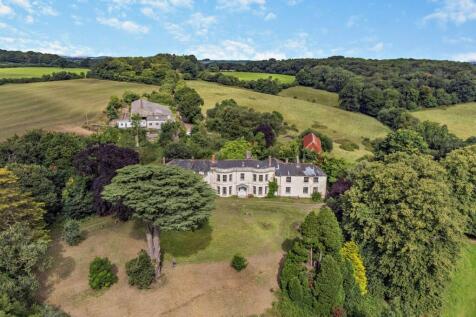 Fuidge Manor