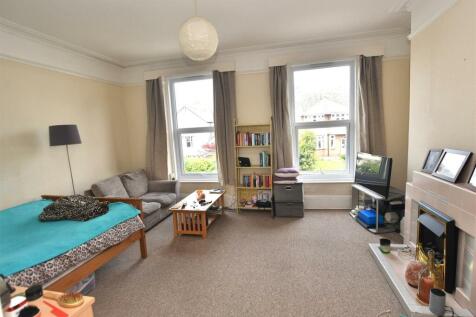 Lounge/Bedroom (1st floor flat)