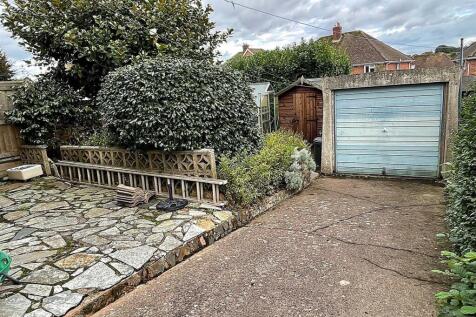 Detached Single Garage