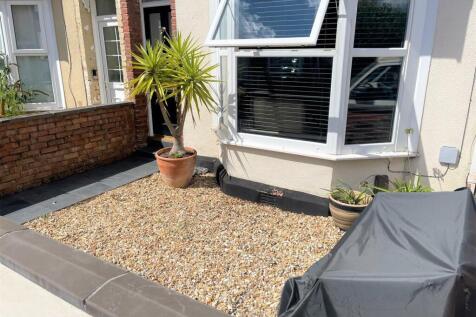 Garden Frontage