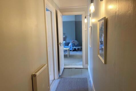 Private Entrance Hall