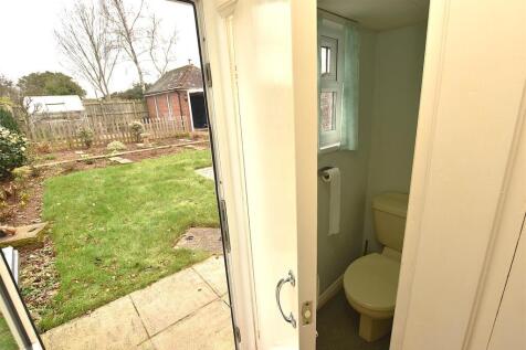 Cloakroom WC