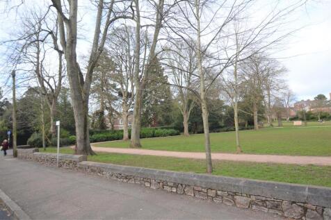 Cleveland Court Grounds