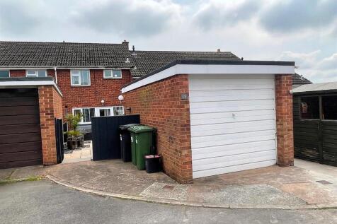 Detached Garage