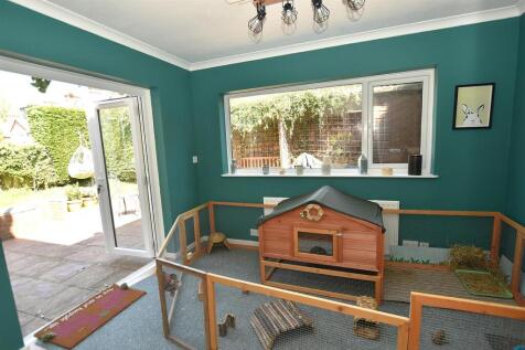 Family/Garden Room