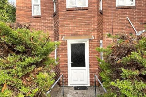 Private Entrance Door to Flat 3a