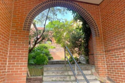 Stepped Archway Approach