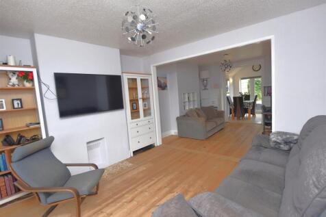 Lounge to Family Room