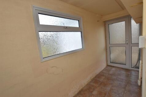 Side Entrance Porch