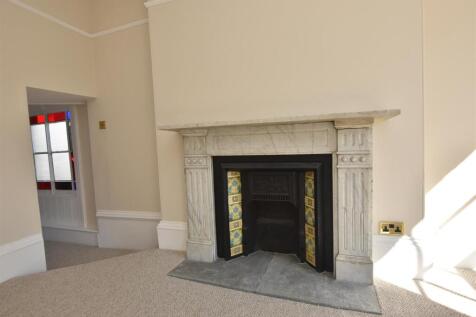 Wren Fireplace