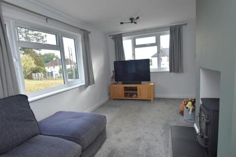 Lounge (showing dual aspect)