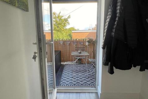 Access to Balcony