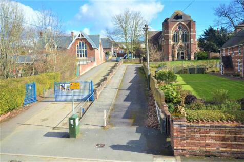 Front View (Bedroom 1)