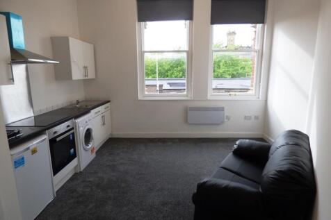 Lounge/Kitchen