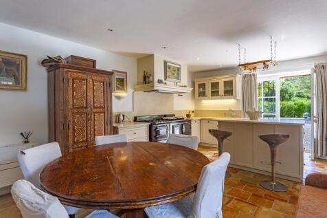 Provencal house for 