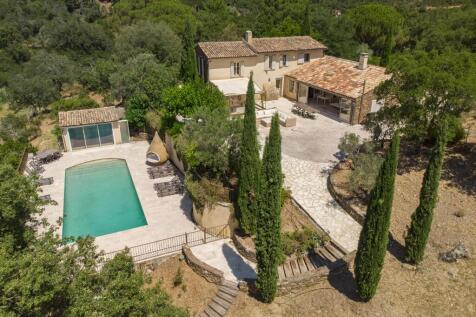 Provencal house for 