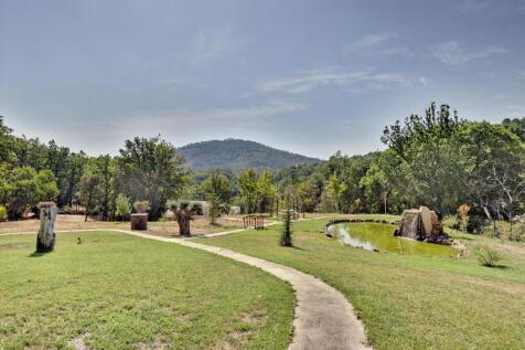 Villa for sale in th