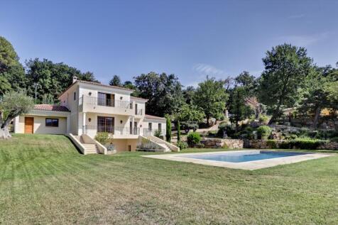Villa for sale in th