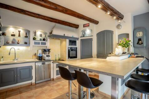 Property Image 5
