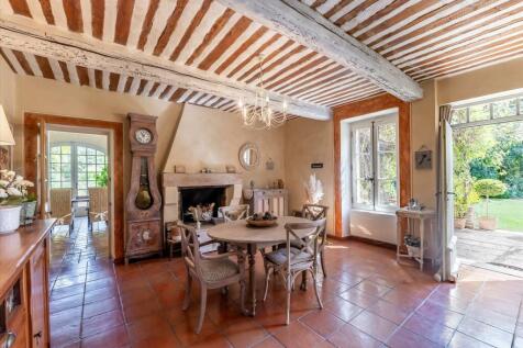 Property Image 6