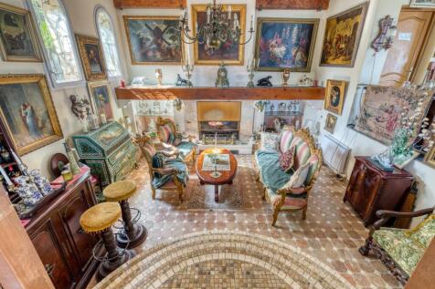 Property Image 6