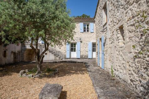 Property Image 4
