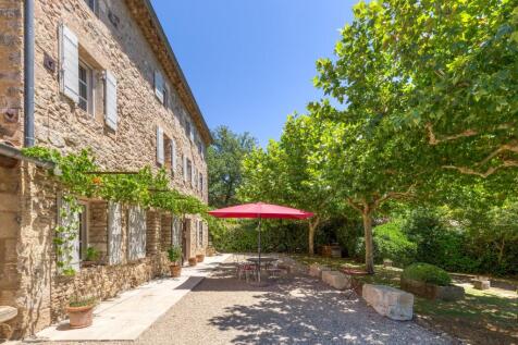 Property Image 4