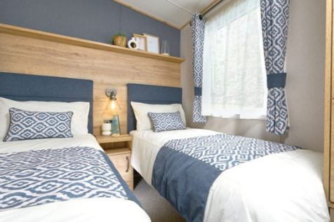 Twin bedroom