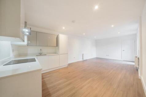 Kitchen/Reception