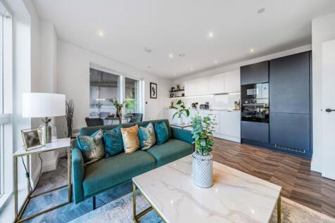 Reception/Kitchen