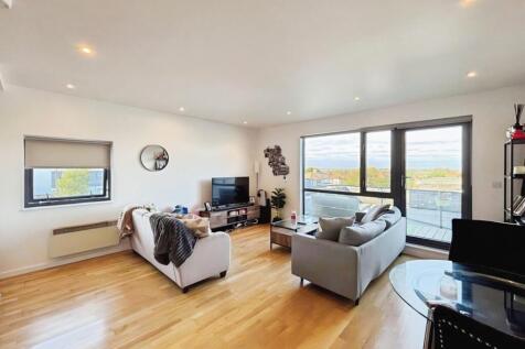 0df4d716-e8f9e-f4...