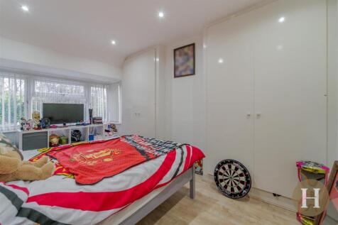 Hadleigh Estate Agents-28.jpg