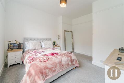 Hadleigh Estate Agents-12.jpg