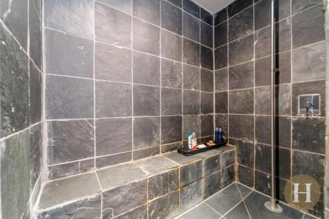 Hadleigh Estate Agents-25.jpg