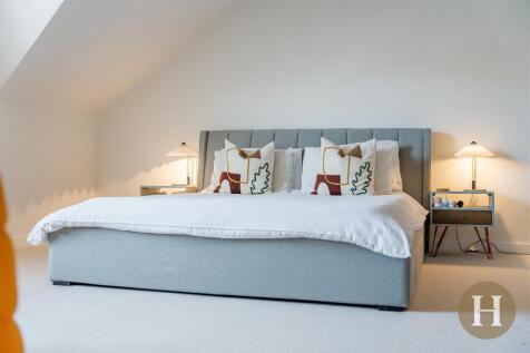 Hadleigh Estate Agents-47.jpg