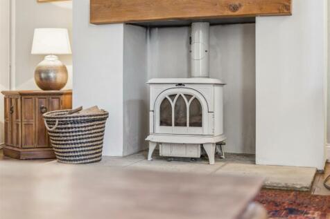 Feature Log Burner