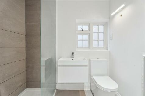 Master Ensuite