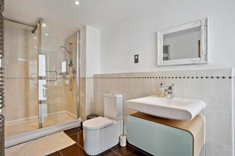 Bedroom Two En-Suite