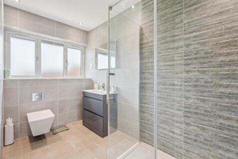Bedroom Two Ensuite