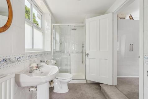 Bedroom Two Ensuite