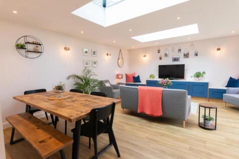 Family Room/Dining Room Area