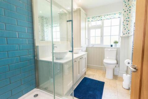 Bedroom One Ensuite