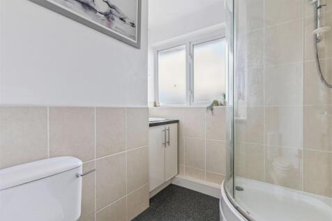 Family Shower Room