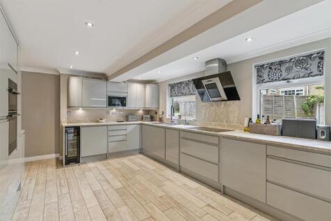 Family/Dining Room/Kitchen